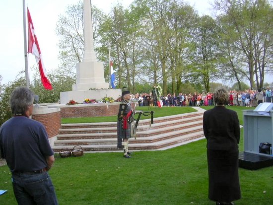 Klik om de foto te vergroten...