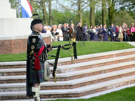 Klik om de foto te vergroten...